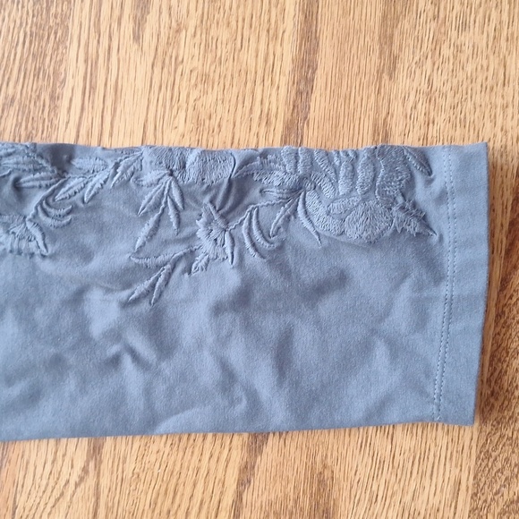 Karyn Seo Addison Embroidered Gray Legging Pants L - Picture 2 of 7